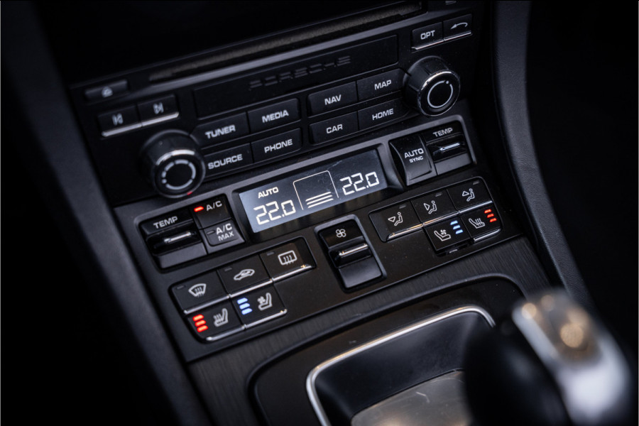 Porsche 911 Cabrio 3.0 Carrera GTS - Origineel NL | Sport Chrono + | Bose | Memory | Lift