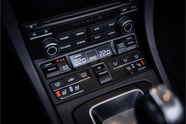 Porsche 911 Cabrio 3.0 Carrera GTS - Origineel NL | Sport Chrono + | Bose | Memory | Lift