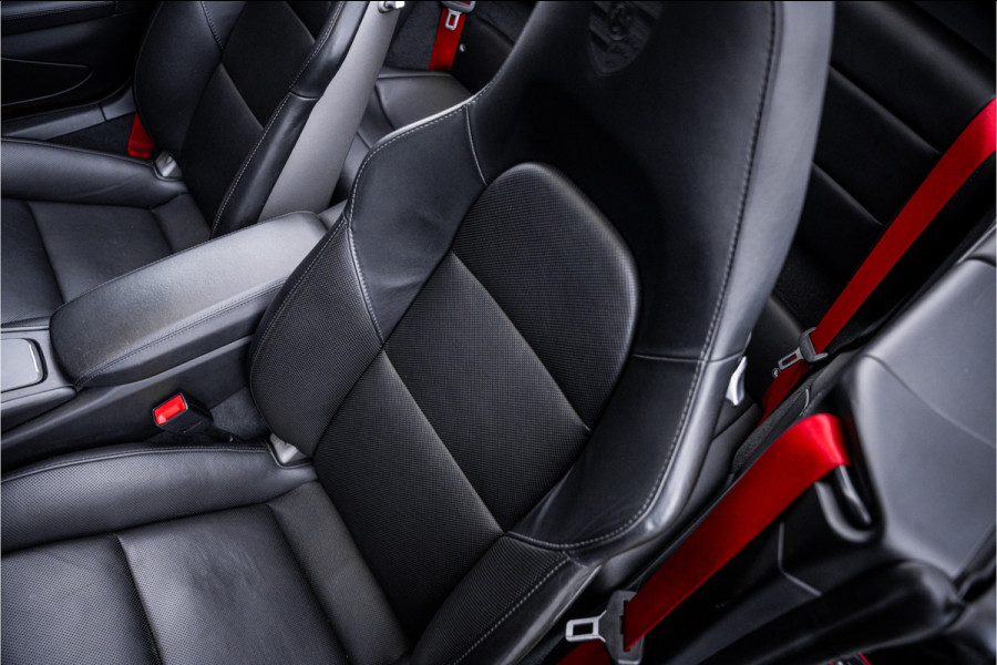 Porsche 911 Cabrio 3.0 Carrera GTS - Origineel NL | Sport Chrono + | Bose | Memory | Lift