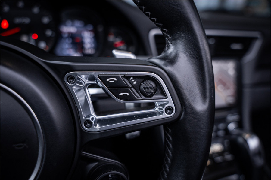 Porsche 911 Cabrio 3.0 Carrera GTS - Origineel NL | Sport Chrono + | Bose | Memory | Lift