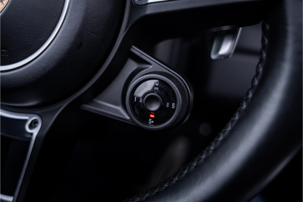 Porsche 911 Cabrio 3.0 Carrera GTS - Origineel NL | Sport Chrono + | Bose | Memory | Lift