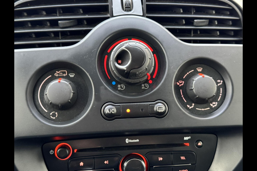 Renault Kangoo Z.E. Airco Dealeronderhouden Cruise control Navigatie Radio/CD Parkeersensoren achter Dubbeldeurs