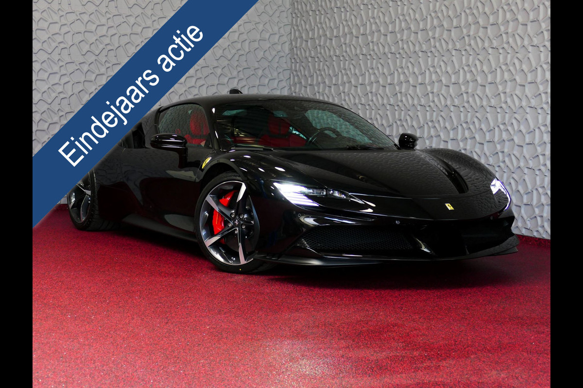 Ferrari SF90 Stradale 4.0 V8 1000PK INCL BTW/BPM. CARBON SEATS/STUUR LIFT CARPLAY AFS CAMERA phev