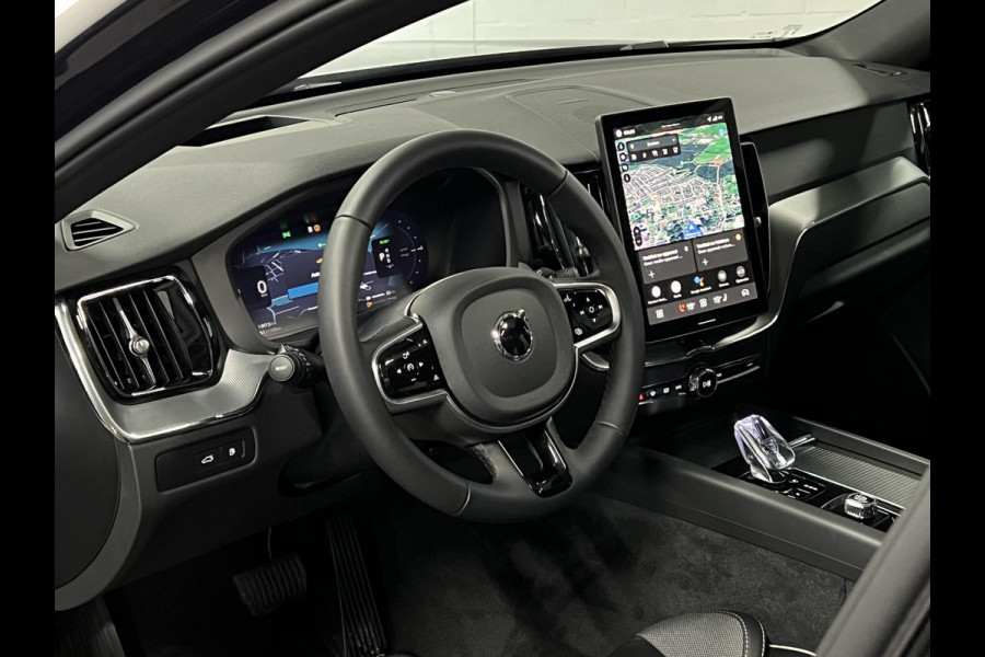 Volvo XC60 T8 Plug-in AWD Black Edition *455PK* Open dak | Adapt. cruise control | Harman Kardon | 360° Camera | Head-up | Pilot assist