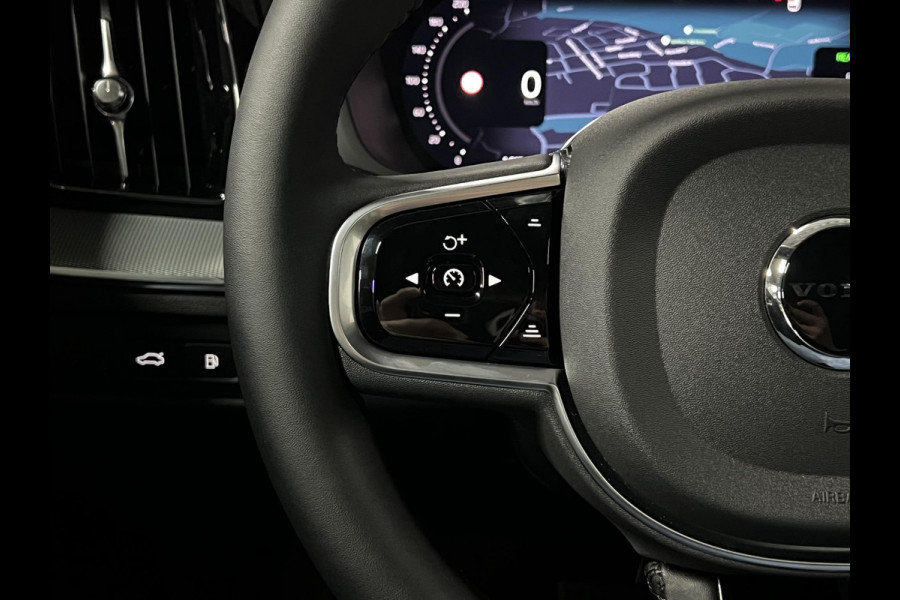 Volvo XC60 T8 Plug-in AWD Black Edition *455PK* Open dak | Adapt. cruise control | Harman Kardon | 360° Camera | Head-up | Pilot assist