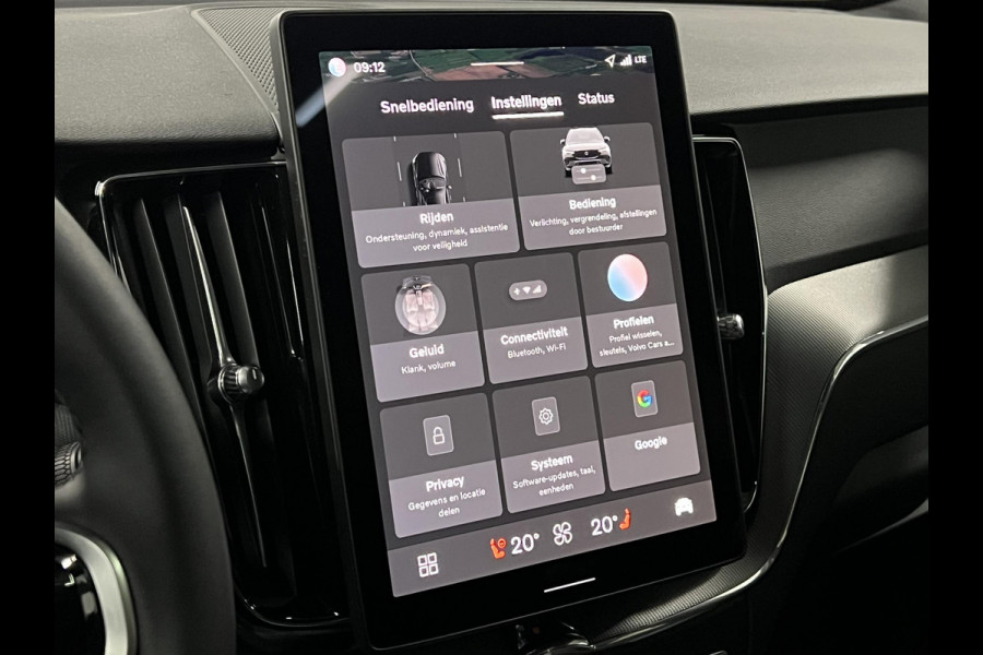 Volvo XC60 T8 Plug-in AWD Black Edition *455PK* Open dak | Adapt. cruise control | Harman Kardon | 360° Camera | Head-up | Pilot assist