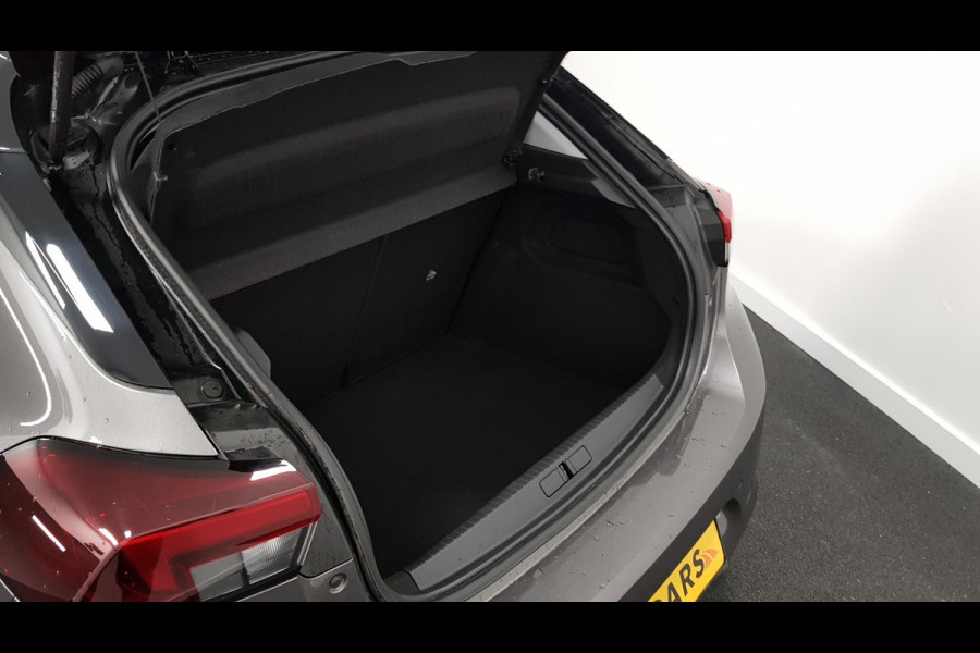 Opel Corsa 1.2 Sport | Navigatie | Panorama dak | Camera | Side / Lane Assist | LED Pack | Stoel / Stuur verwarming | 17 inch Lichtmetaal |