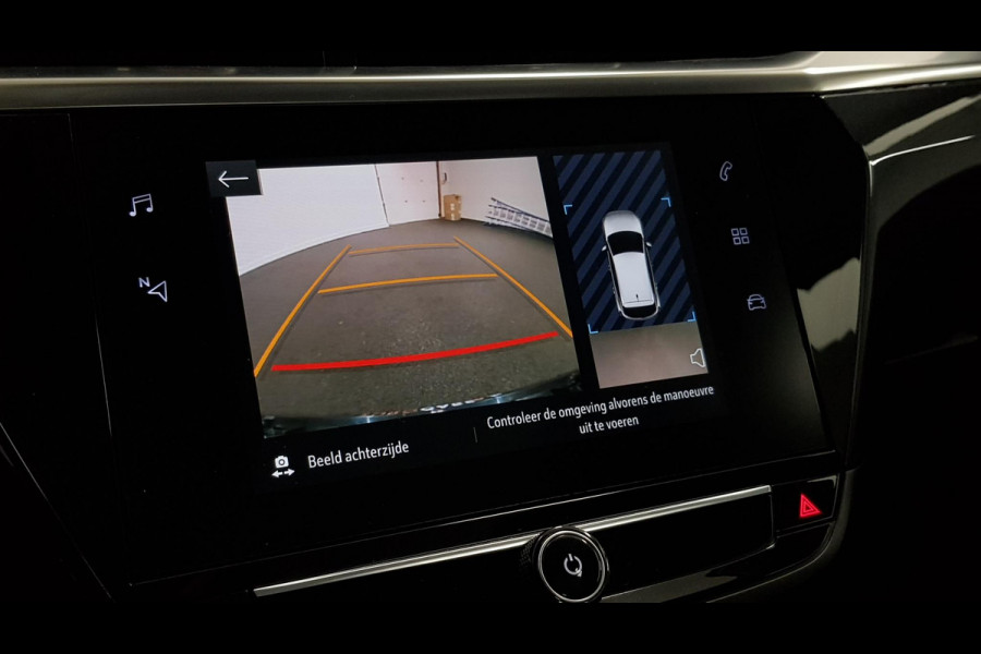 Opel Corsa 1.2 Sport | Navigatie | Panorama dak | Camera | Side / Lane Assist | LED Pack | Stoel / Stuur verwarming | 17 inch Lichtmetaal |