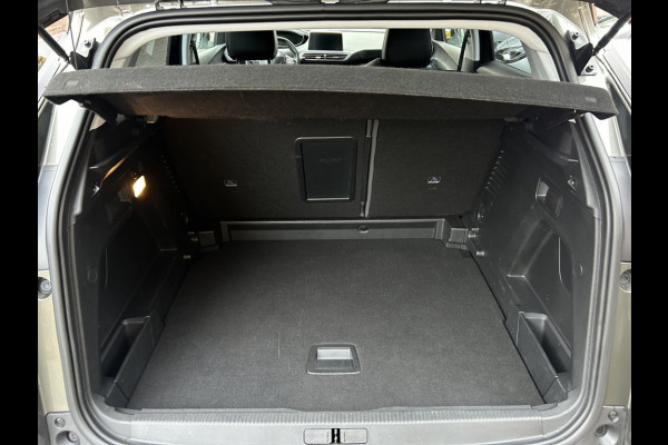 Peugeot 3008 1.2 130pk Leder, Navi, Carplay, Camera, Stoelverw.