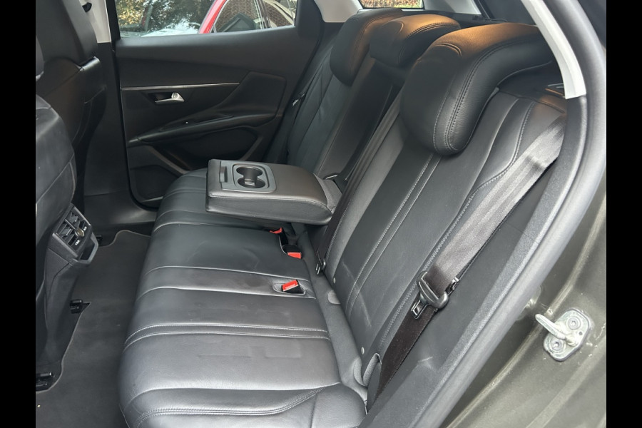 Peugeot 3008 1.2 130pk Leder, Navi, Carplay, Camera, Stoelverw.