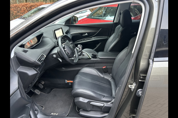 Peugeot 3008 1.2 130pk Leder, Navi, Carplay, Camera, Stoelverw.