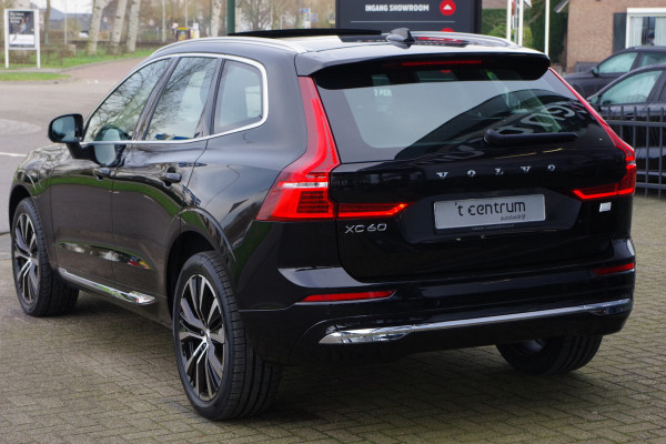 Volvo XC60 2.0 T6 Plug-in hybrid 350 PK AWD Ultimate Bright, Leder, Panoramadak, H/K Sound