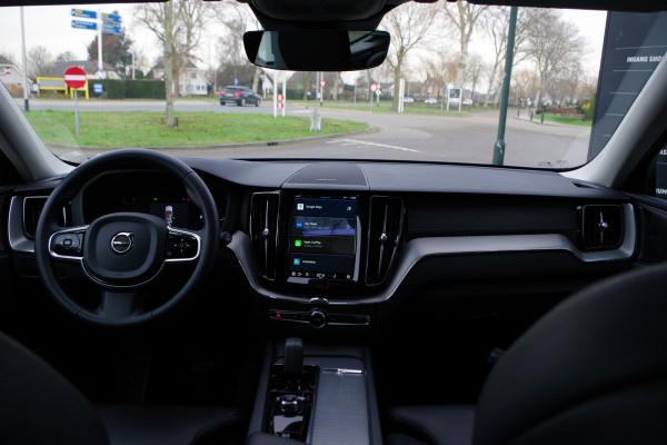 Volvo XC60 2.0 T6 Plug-in hybrid 350 PK AWD Ultimate Bright, Leder, Panoramadak, H/K Sound