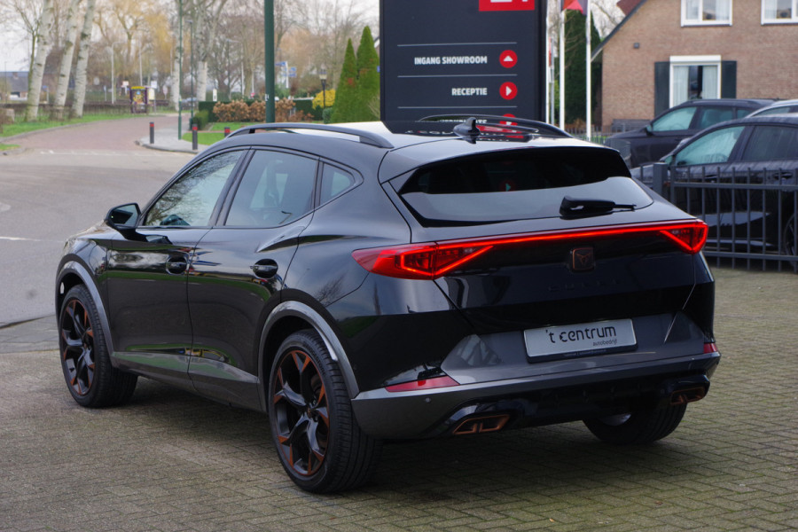 CUPRA Formentor 1.4 e-Hybrid 245 PK VZ Copper Edition PHEV, Winterpakket, Camera, Carplay, Stuur-Startknop