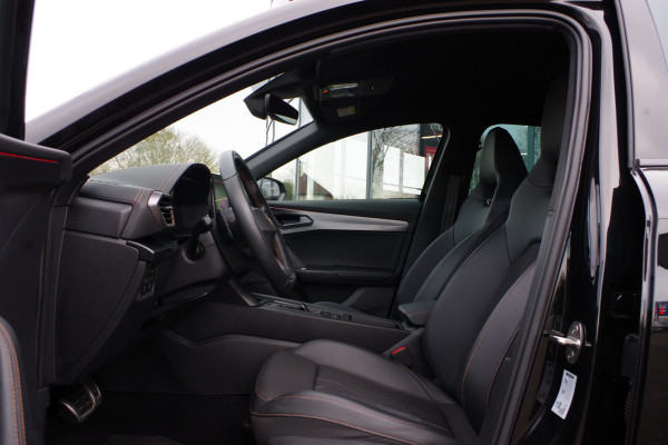 CUPRA Formentor 1.4 e-Hybrid 245 PK VZ Copper Edition PHEV, Winterpakket, Camera, Carplay, Stuur-Startknop