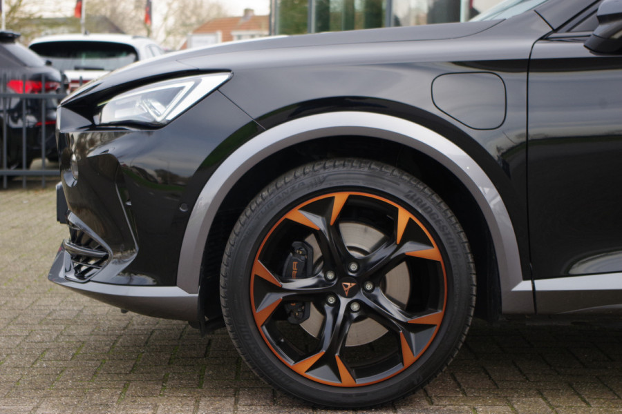 CUPRA Formentor 1.4 e-Hybrid 245 PK VZ Copper Edition PHEV, Winterpakket, Camera, Carplay, Stuur-Startknop