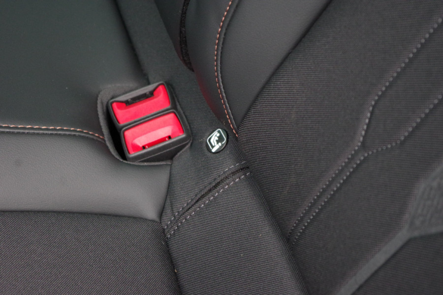 CUPRA Formentor 1.4 e-Hybrid 245 PK VZ Copper Edition PHEV, Winterpakket, Camera, Carplay, Stuur-Startknop