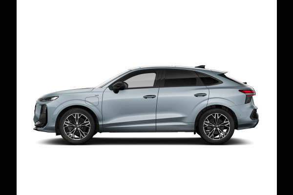Audi Q3 Sportback S edition e-hybrid 272 pk | Techniekpakket plus | Glazen panoramadak | Optiekpakket zwart | 19'' lichtmetalen velgen |