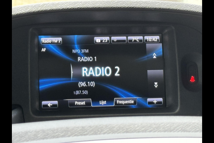 Renault Kangoo Z.E. Dealeronderhouden Airco Cruise control Radio/CD Parkeersensoren achter Dubbeldeurs