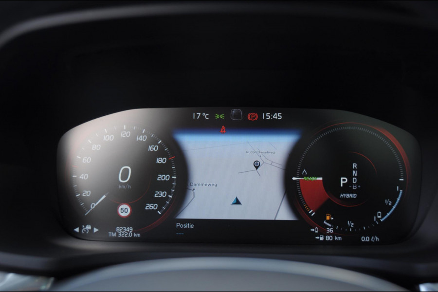 Volvo V60 T6 340PK Automaat Recharge AWD Inscription Trekhaak / Adaptieve cruise control /BLIS / Parkeersensoren met camera / Stoel - en stuurwielverwarming / Elektrische stoelen met geheugen / Getint glas / Apple carplay / Keyless entry / Elektrische achterklep