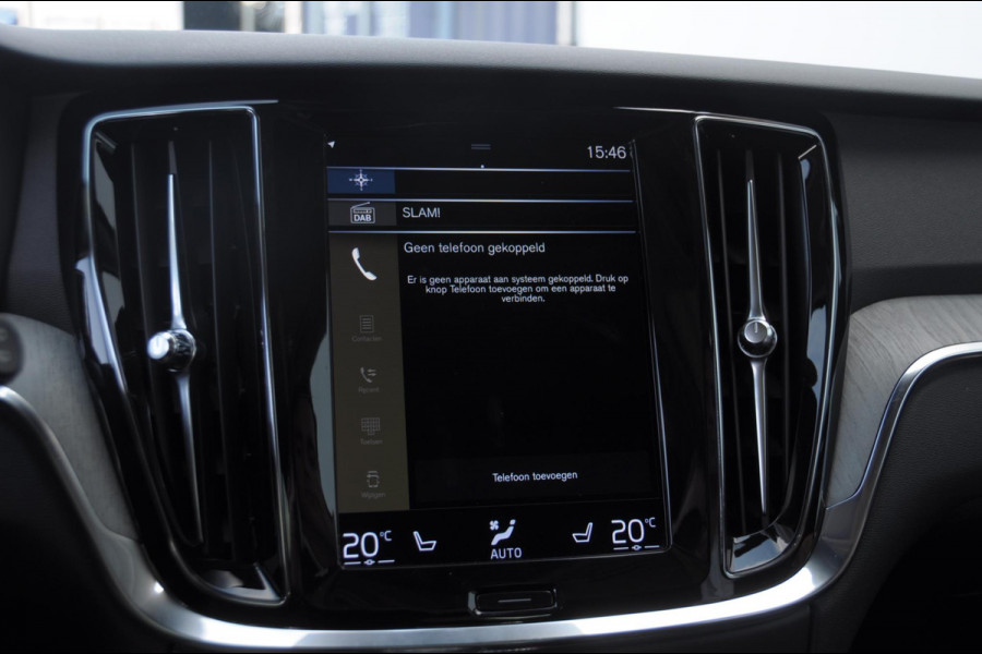 Volvo V60 T6 340PK Automaat Recharge AWD Inscription Trekhaak / Adaptieve cruise control /BLIS / Parkeersensoren met camera / Stoel - en stuurwielverwarming / Elektrische stoelen met geheugen / Getint glas / Apple carplay / Keyless entry / Elektrische achterklep