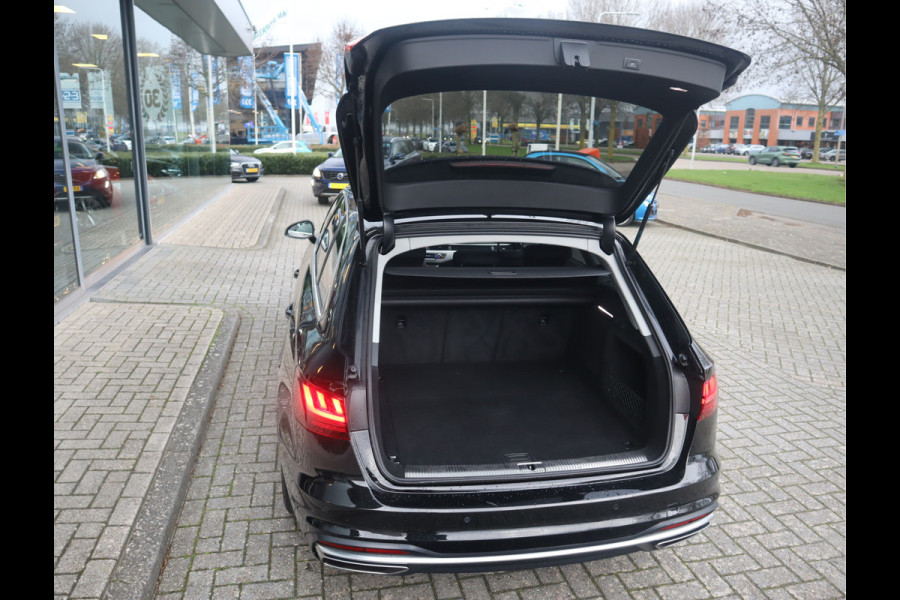 Audi A4 Avant 35 TFSI Launch edition Business / Panoramadak / Massagestoel