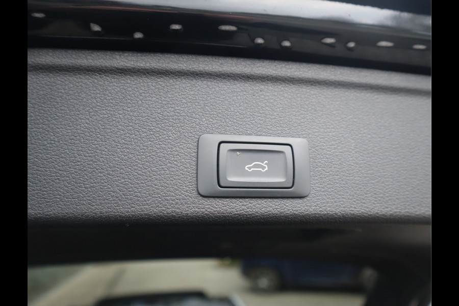 Audi A4 Avant 35 TFSI Launch edition Business / Panoramadak / Massagestoel