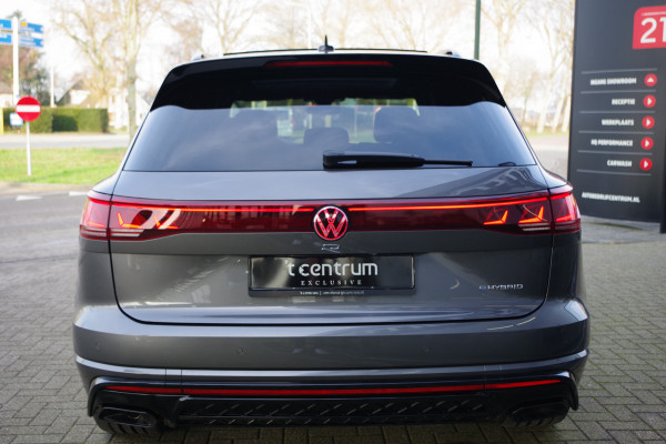 Volkswagen Touareg 3.0 TSi eHybrid 463 PK 4MOTION R PHEV, Trekhaak, Panoramadak, IQ-LED