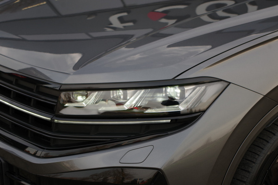 Volkswagen Touareg 3.0 TSi eHybrid 463 PK 4MOTION R PHEV, Trekhaak, Panoramadak, IQ-LED