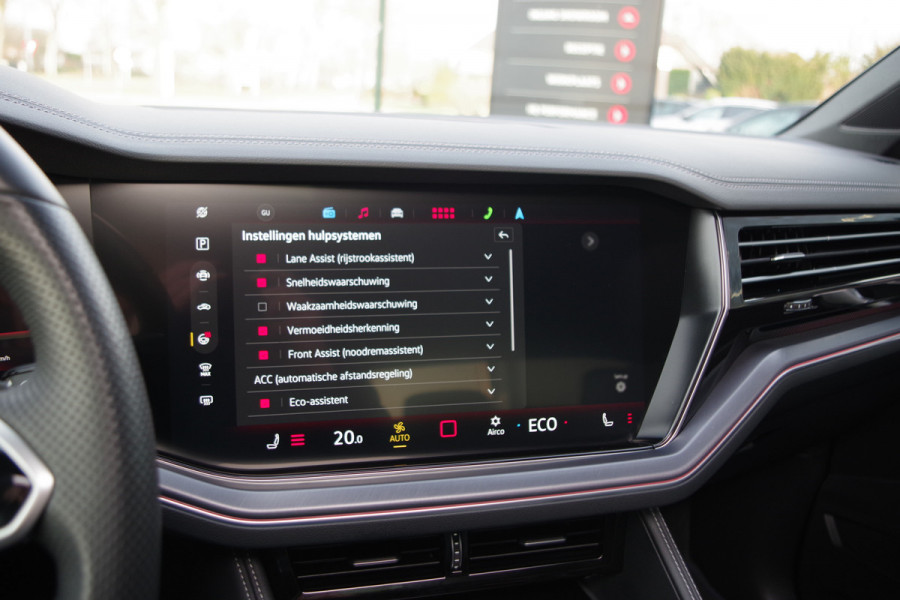 Volkswagen Touareg 3.0 TSi eHybrid 463 PK 4MOTION R PHEV, Trekhaak, Panoramadak, IQ-LED