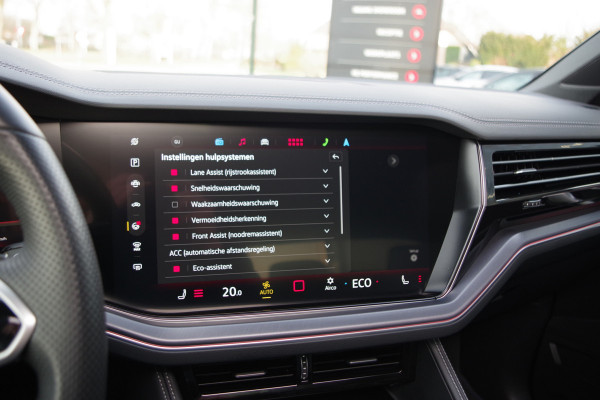 Volkswagen Touareg 3.0 TSi eHybrid 463 PK 4MOTION R PHEV, Trekhaak, Panoramadak, IQ-LED