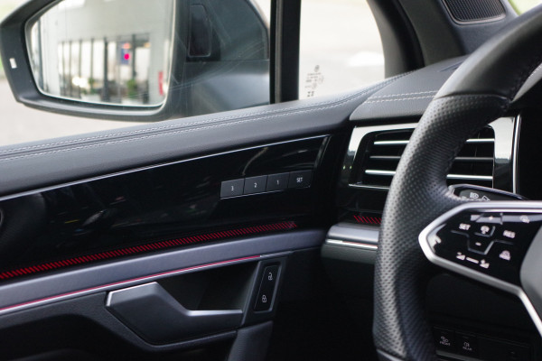 Volkswagen Touareg 3.0 TSi eHybrid 463 PK 4MOTION R PHEV, Trekhaak, Panoramadak, IQ-LED