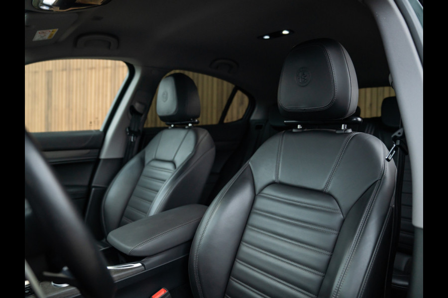 Alfa Romeo Stelvio 2.0T 280pk AWD Ti Lusso MY21 | Verde Visconti | Lederen dash. | CarPlay | Adapt. cruise