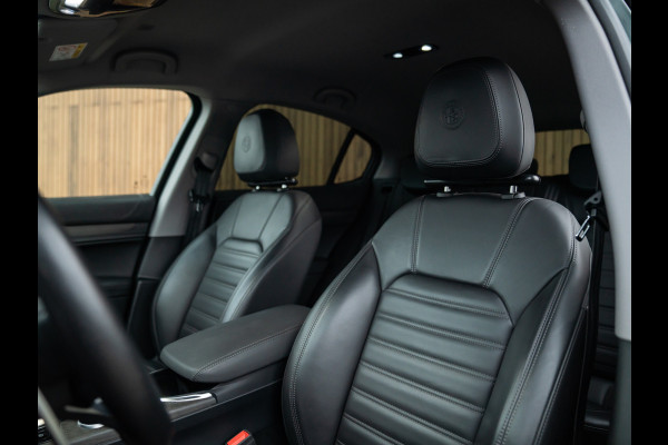 Alfa Romeo Stelvio 2.0T 280pk AWD Ti Lusso MY21 | Verde Visconti | Lederen dash. | CarPlay | Adapt. cruise