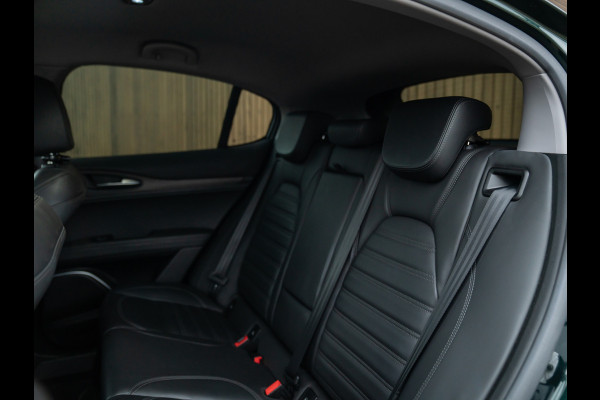 Alfa Romeo Stelvio 2.0T 280pk AWD Ti Lusso MY21 | Verde Visconti | Lederen dash. | CarPlay | Adapt. cruise