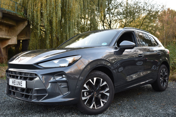 CUPRA Terramar 1.5 eTSI 150PK DSG BUSINESS SFEERVERL HEAD-UP/NAVI/CAMERA/LEDER MATRIX FABRIEKS GARANTIE