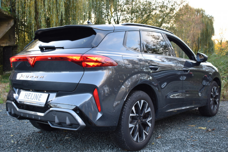 CUPRA Terramar 1.5 eTSI 150PK DSG BUSINESS SFEERVERL HEAD-UP/NAVI/CAMERA/LEDER MATRIX FABRIEKS GARANTIE