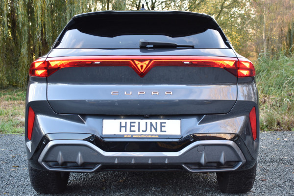 CUPRA Terramar 1.5 eTSI 150PK DSG BUSINESS SFEERVERL HEAD-UP/NAVI/CAMERA/LEDER MATRIX FABRIEKS GARANTIE