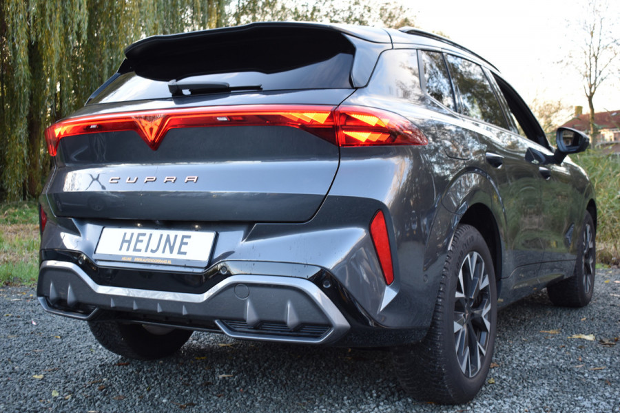 CUPRA Terramar 1.5 eTSI 150PK DSG BUSINESS SFEERVERL HEAD-UP/NAVI/CAMERA/LEDER MATRIX FABRIEKS GARANTIE