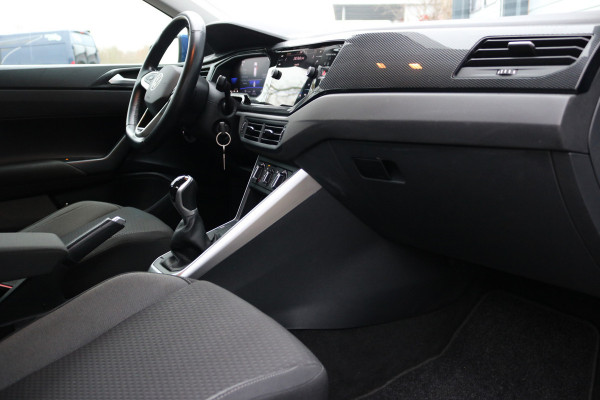 Volkswagen Polo 1.0 TSI Life Virtuel cockpit Navi Alu velgen Led Bj:2022