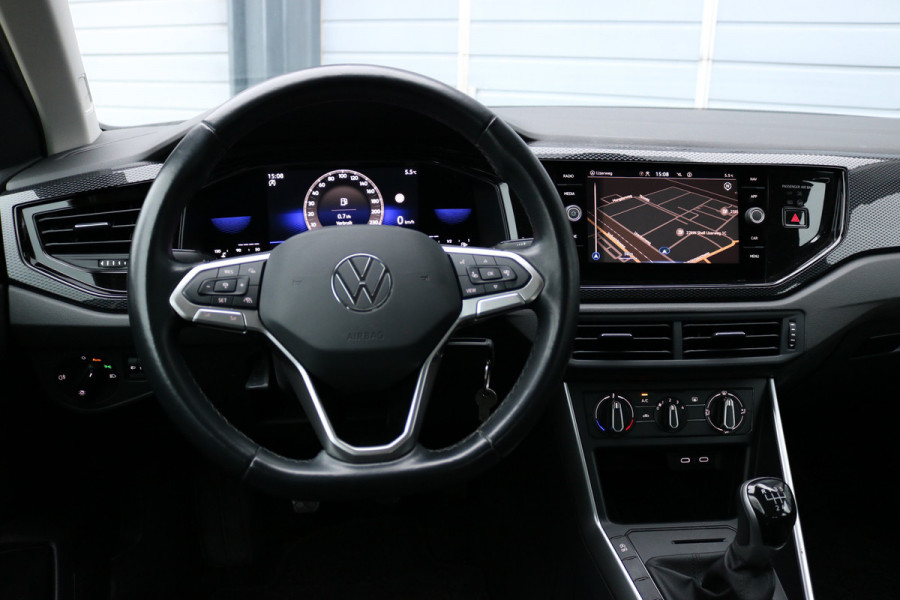 Volkswagen Polo 1.0 TSI Life Virtuel cockpit Navi Alu velgen Led Bj:2022
