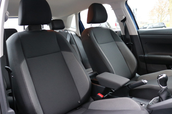Volkswagen Polo 1.0 TSI Life Virtuel cockpit Navi Alu velgen Led Bj:2022