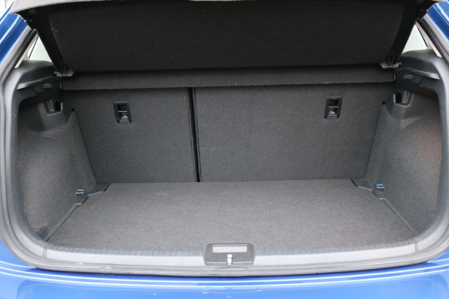 Volkswagen Polo 1.0 TSI Life Virtuel cockpit Navi Alu velgen Led Bj:2022