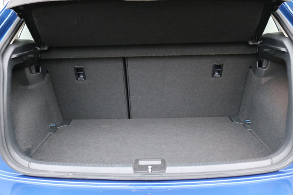 Volkswagen Polo 1.0 TSI Life Virtuel cockpit Navi Alu velgen Led Bj:2022