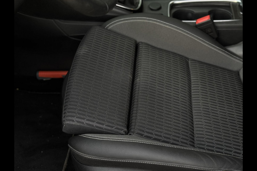 Opel Astra 1.2 Edition| Navi, Camera, Stoel+Stuurverw., Carplay/Android, Cruise, Climate, DAB | Dealeronderhouden | NAP | 1e Eig |