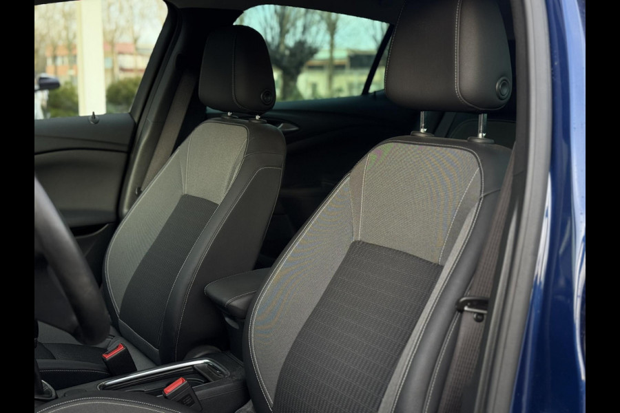 Opel Astra 1.2 Edition| Navi, Camera, Stoel+Stuurverw., Carplay/Android, Cruise, Climate, DAB | Dealeronderhouden | NAP | 1e Eig |