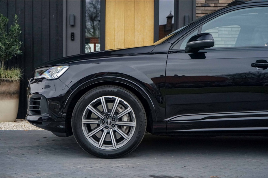Audi Q7 55 TFSI e Quattro S-Line Pano/HUD/B&O/RS-Zetels/Trkhk/Black/Mass
