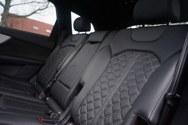 Audi Q7 55 TFSI e Quattro S-Line Pano/HUD/B&O/RS-Zetels/Trkhk/Black/Mass