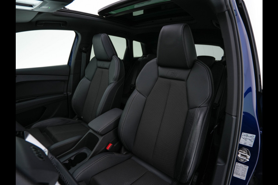 Audi Q4 e-tron 40 S-Line Competition Launch edition 77 kWh [ 3-Fase ] {SOH-87%} (INCL-BTW) *HEAT-PUMP | PANO | LEATHER-FABRIC | MATRIX-LED | ADAPTIVE-CRUISE | HEATED-SPORTSEATS | AMBIENT-LIGHT | DIGI-COCKPIT | CAMERA | KEYLESS | NAVI-FULLMAP | ...