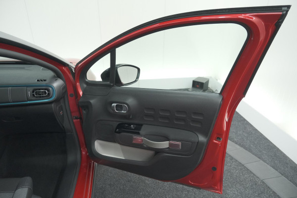 Citroën C3 PureTech 82 Shine | Camera | Navigatie | Apple Carplay | Parkeersensoren